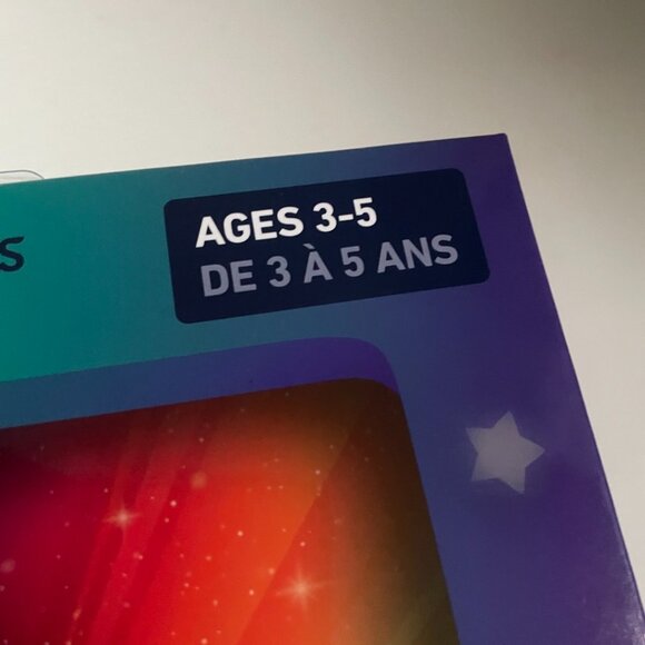 My Magic Pyjamas – Glow-in-the-Dark Storybook & Pajama Set - Picture 8 of 14